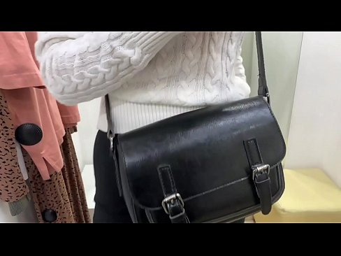 ❤️ Verejná masturbácia mladej sučky FeralBerry s robertkom v skúšobnej miestnosti ️❌ Domáce porno na porno sk.xinwen1288.top ️❤